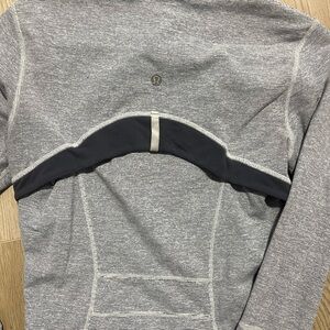 Lululemon Gray Long Sleeve Top